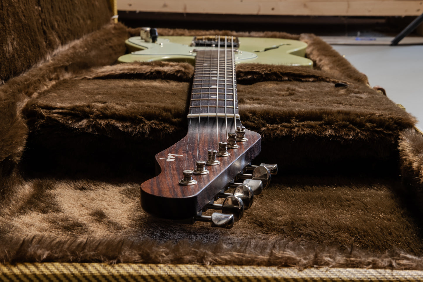 Lewis Parker Guitar Co. - Signature Thinline "T" in Faded Surf Green