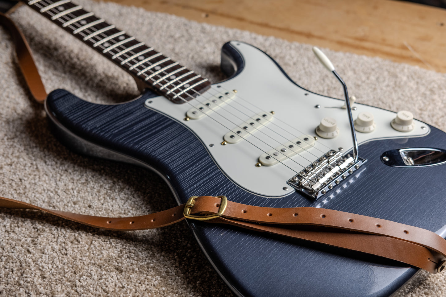 Lewis Parker Guitar Co. - Signature "S" in Charcoal Frost Metallic