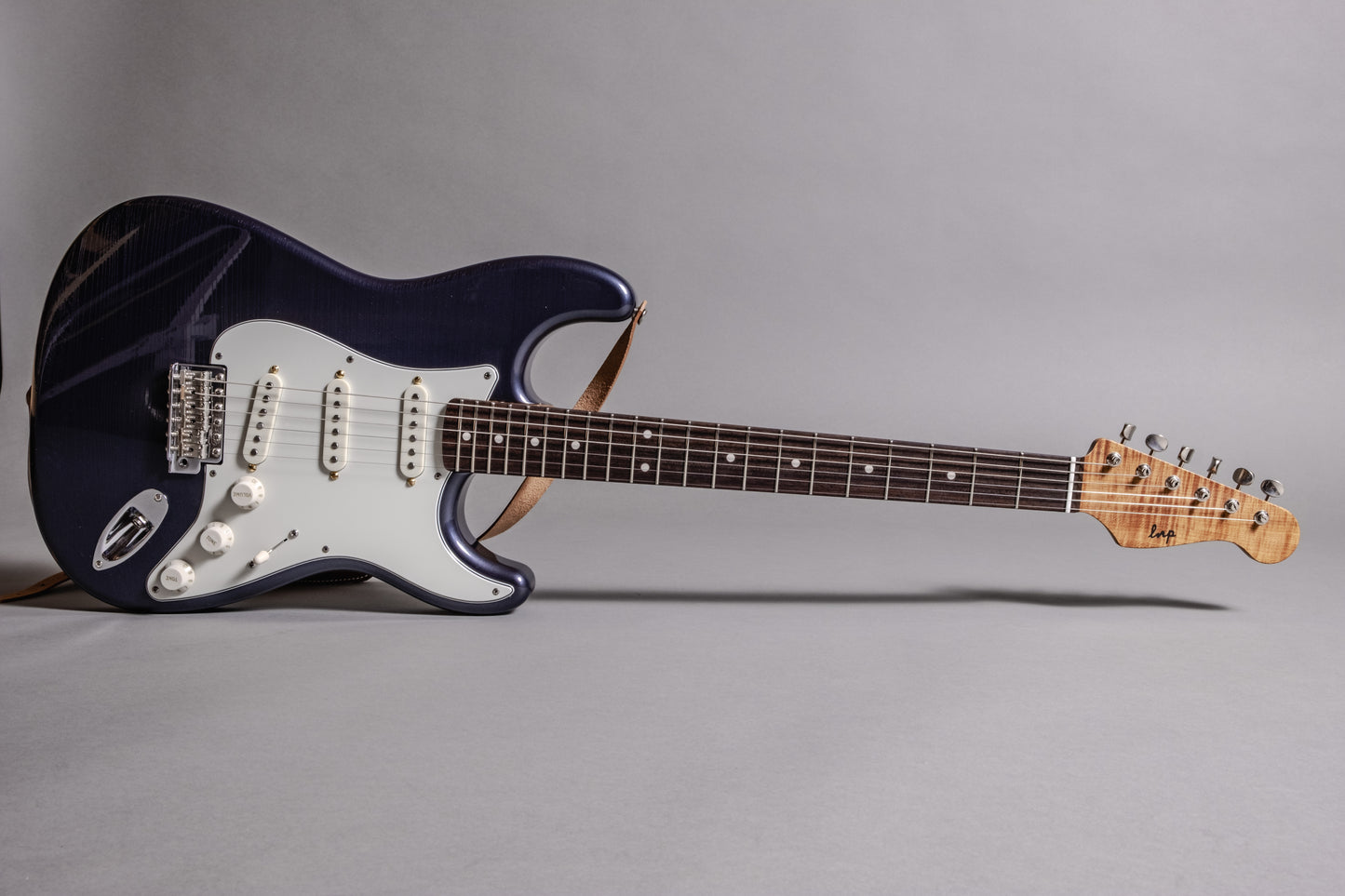 Lewis Parker Guitar Co. - Signature "S" in Charcoal Frost Metallic