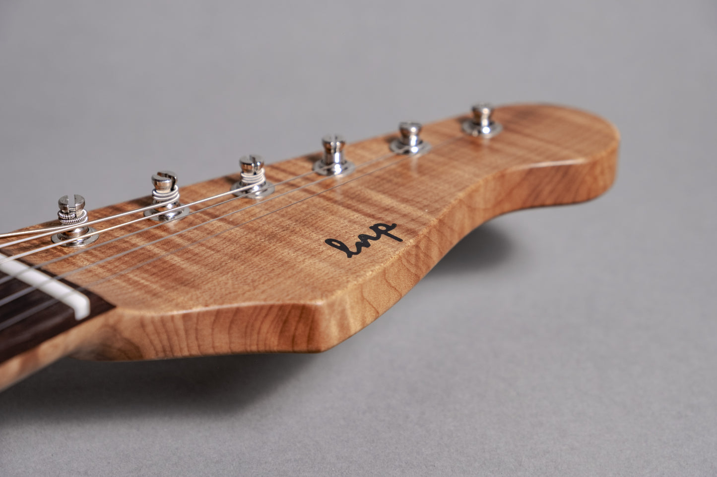 Lewis Parker Guitar Co. - Signature "S" in Charcoal Frost Metallic
