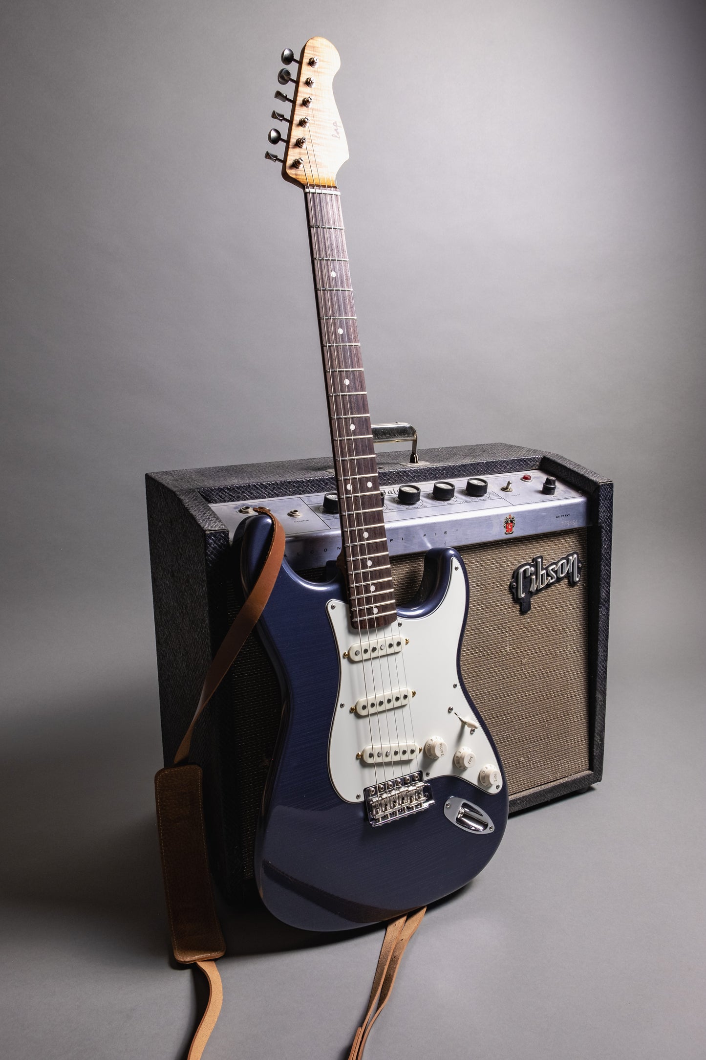 Lewis Parker Guitar Co. - Signature "S" in Charcoal Frost Metallic