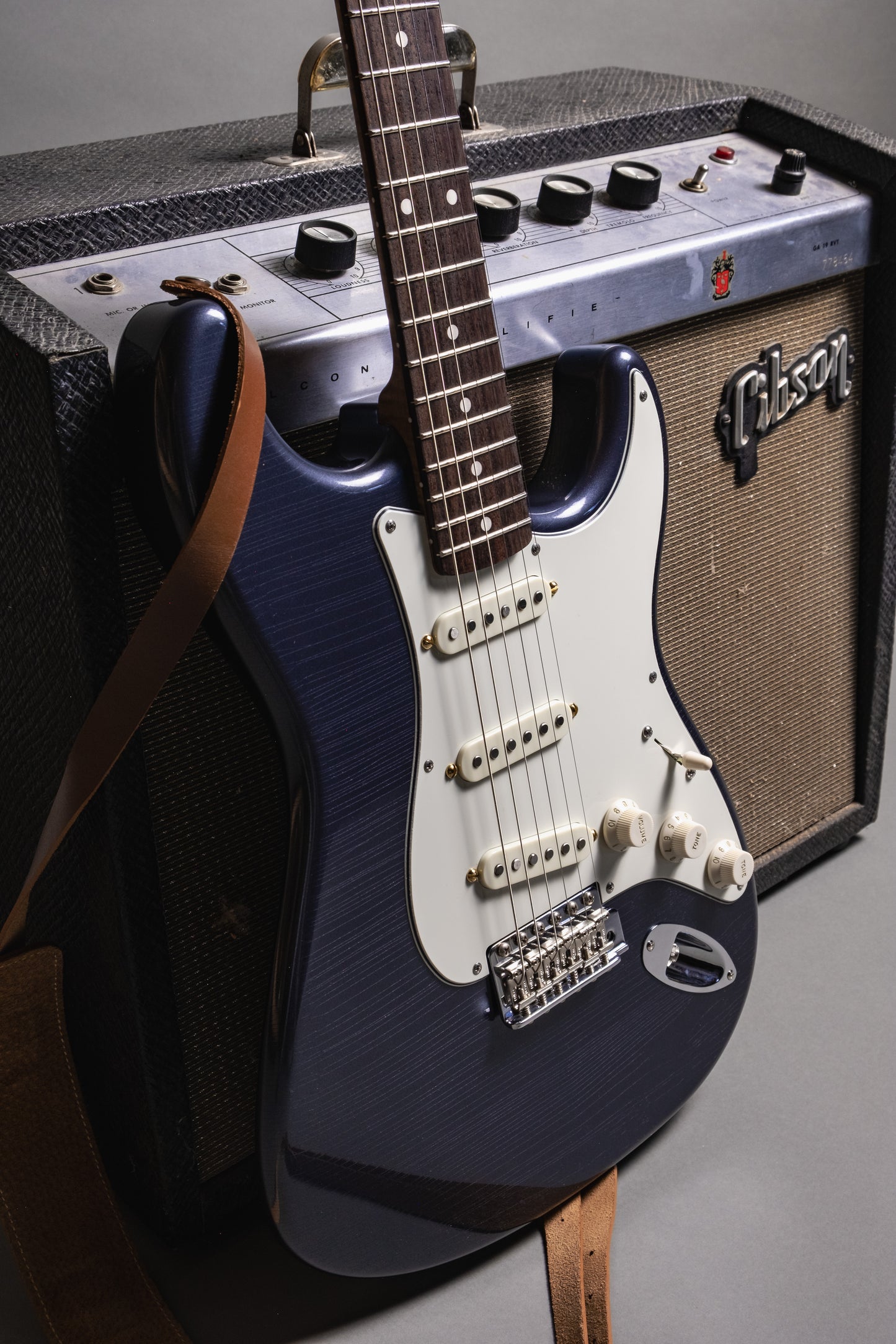 Lewis Parker Guitar Co. - Signature "S" in Charcoal Frost Metallic
