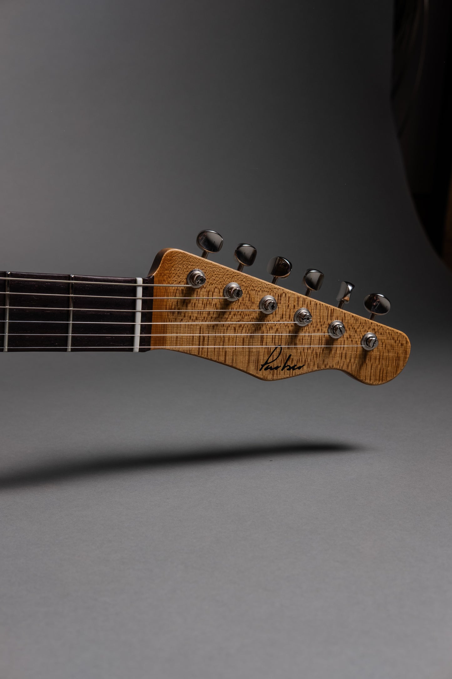 Lewis Parker Guitar Co. - Thinline "T" in Firemist Gold Metallic