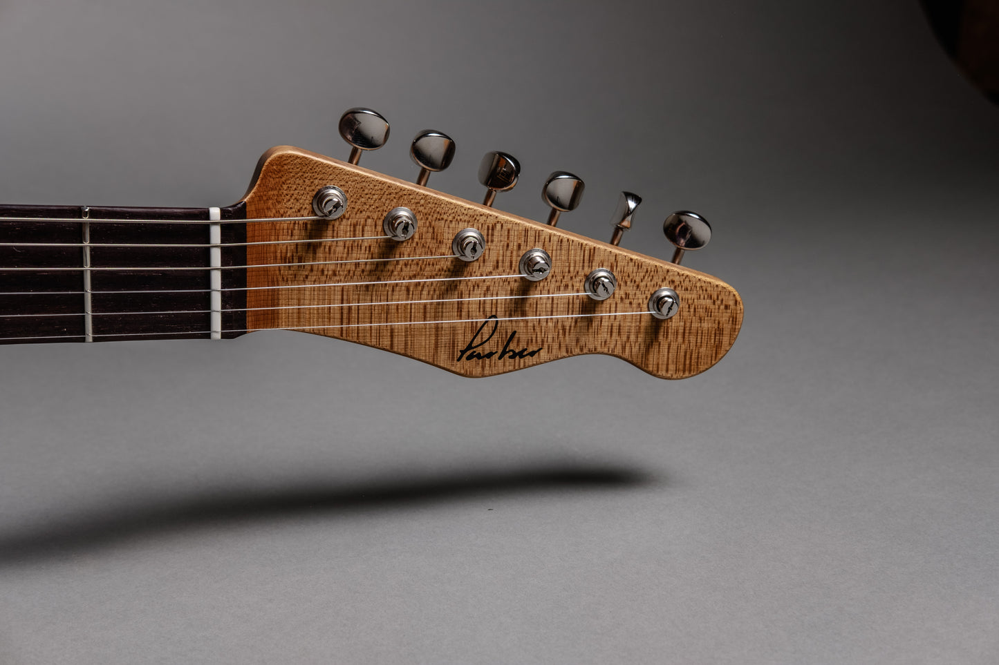 Lewis Parker Guitar Co. - Thinline "T" in Firemist Gold Metallic
