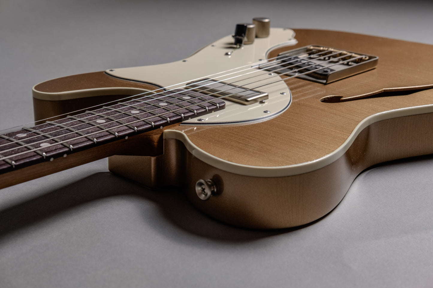 Lewis Parker Guitar Co. - Thinline "T" in Firemist Gold Metallic