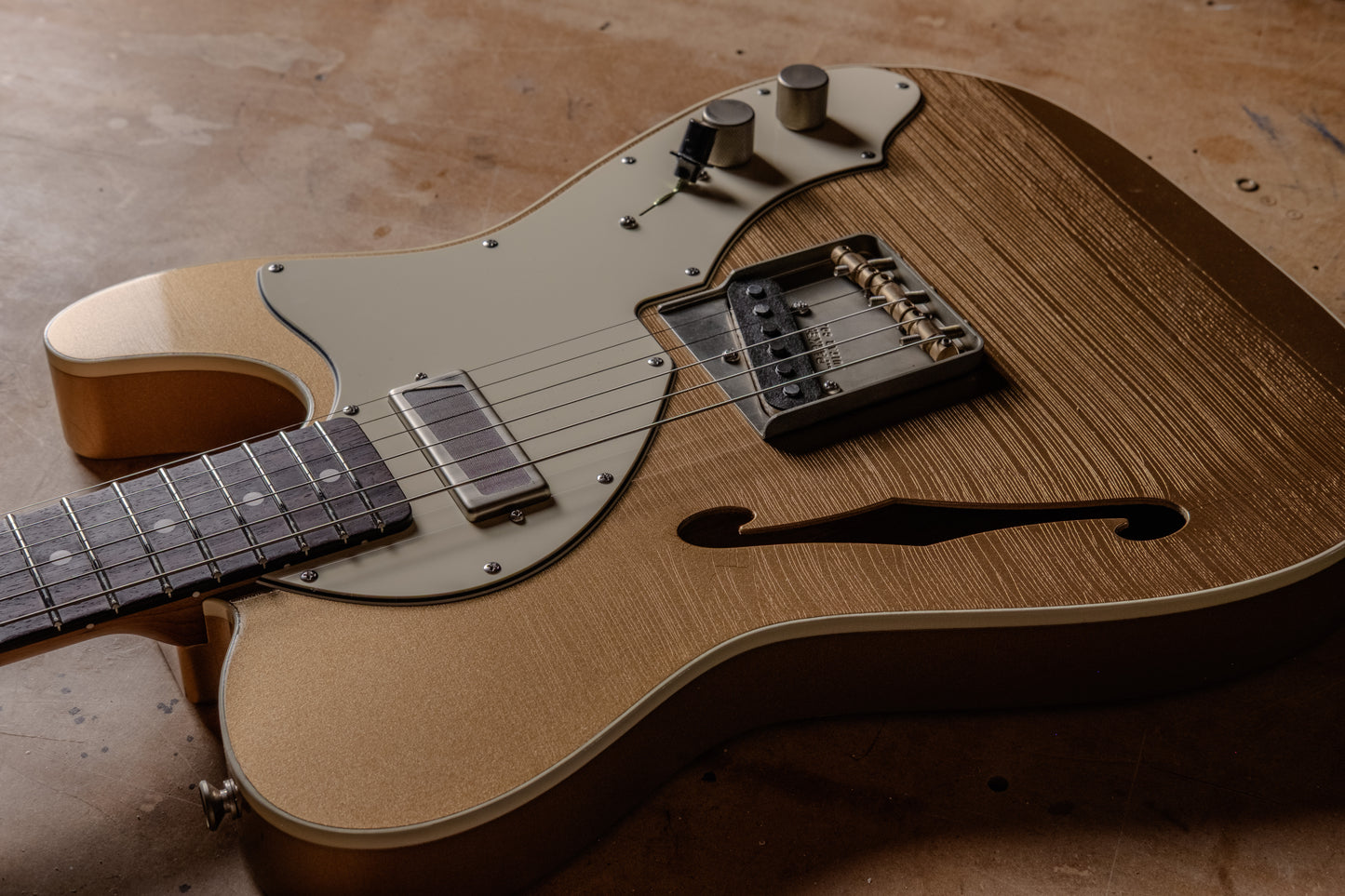 Lewis Parker Guitar Co. - Thinline "T" in Firemist Gold Metallic