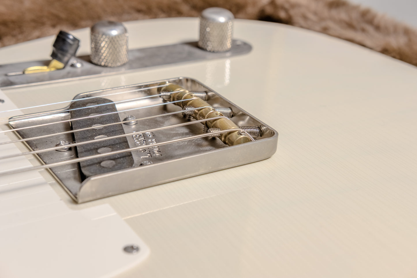 Lewis Parker Guitar Co. - Signature "T" in Custom Colour Strawberry Blonde