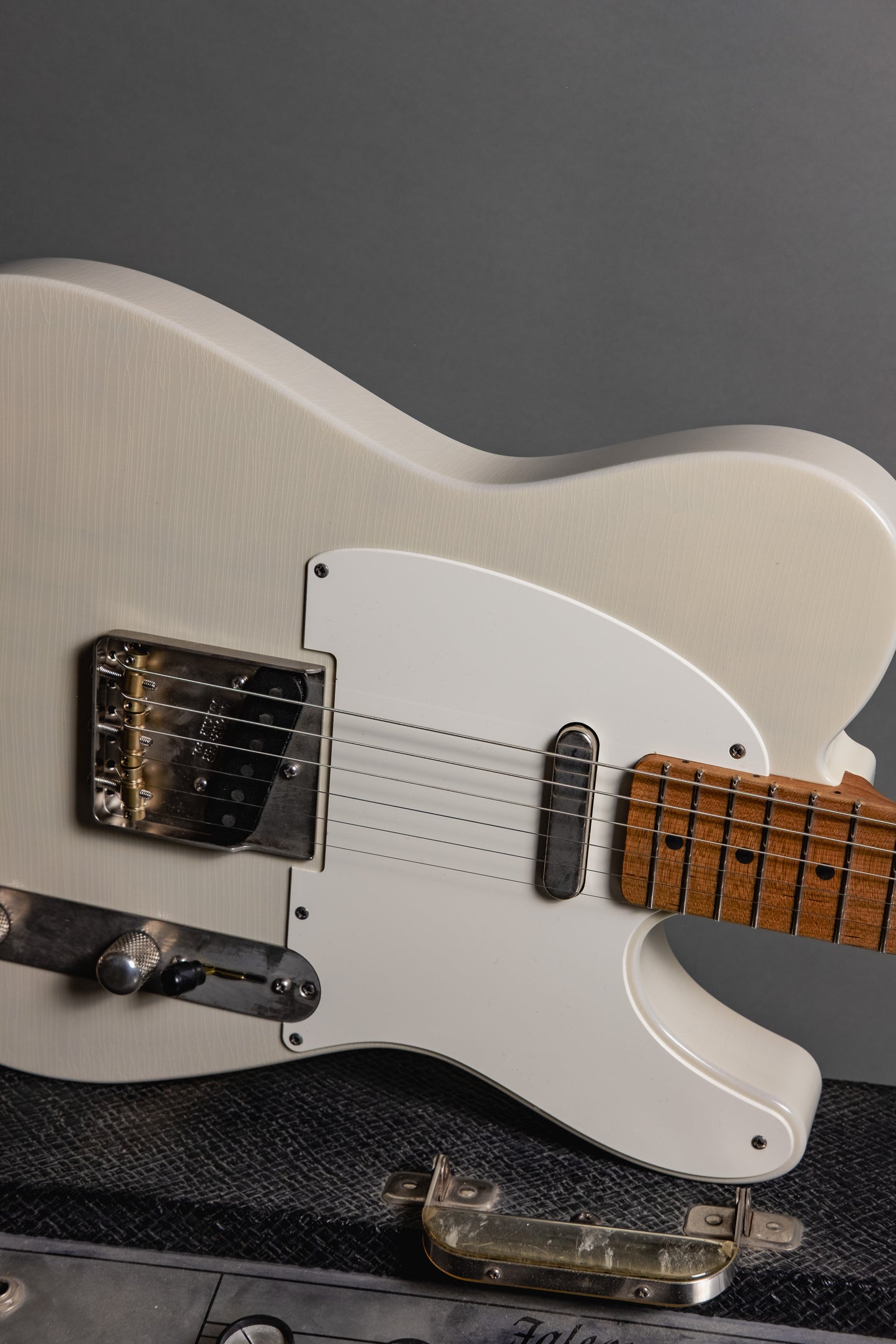 Lewis Parker Guitar Co. - Signature "T" in Custom Colour Strawberry Blonde