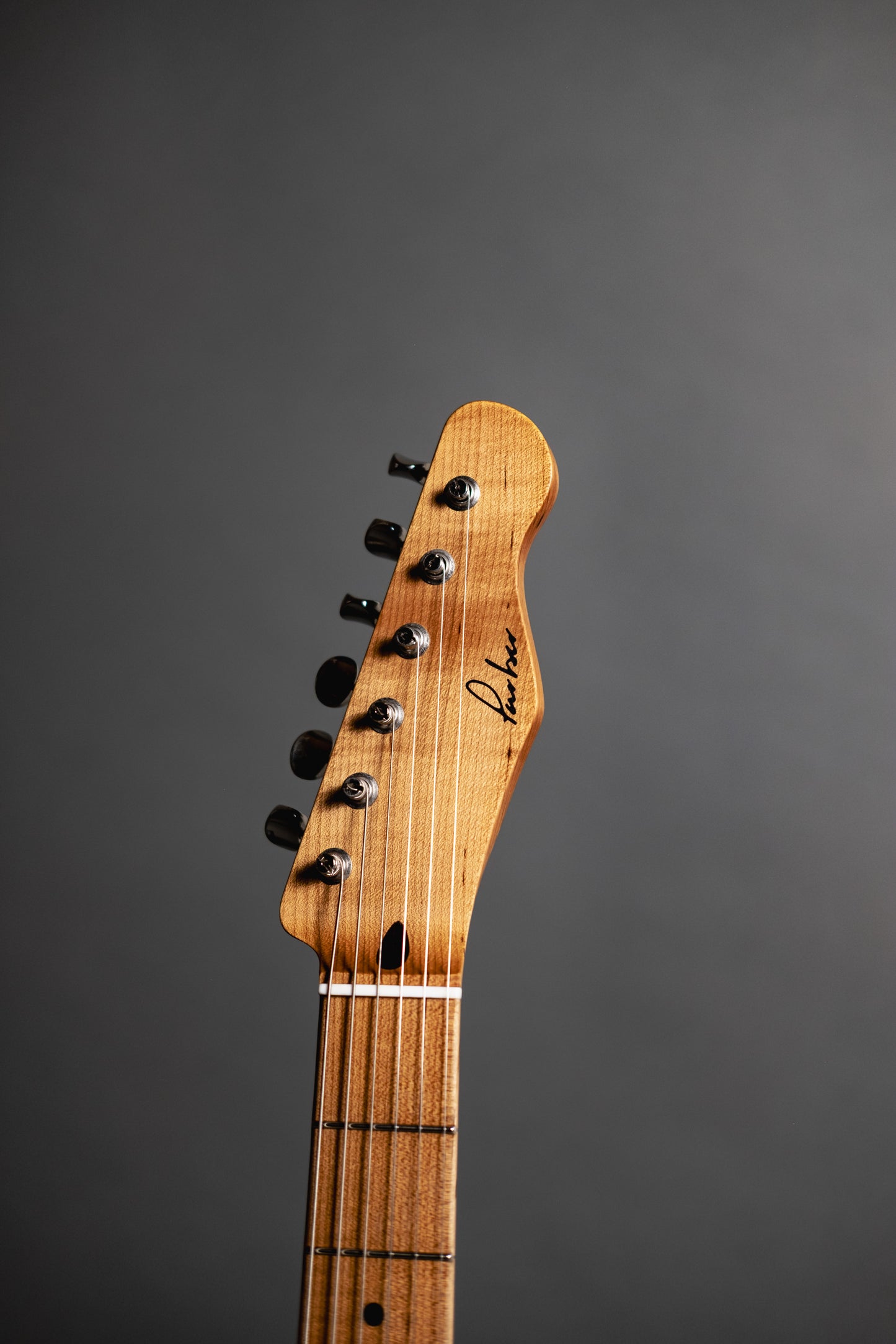 Lewis Parker Guitar Co. - Signature "T" in Custom Colour Strawberry Blonde