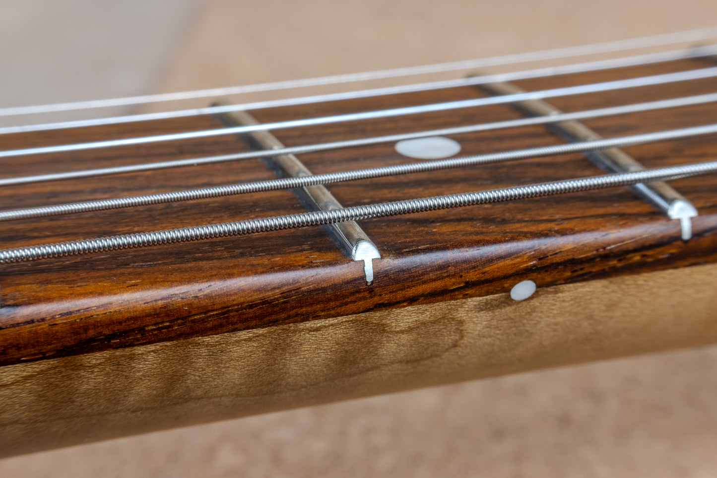 Lewis Parker Guitar Co. - Signature "T" in Two-Tone Sunburst