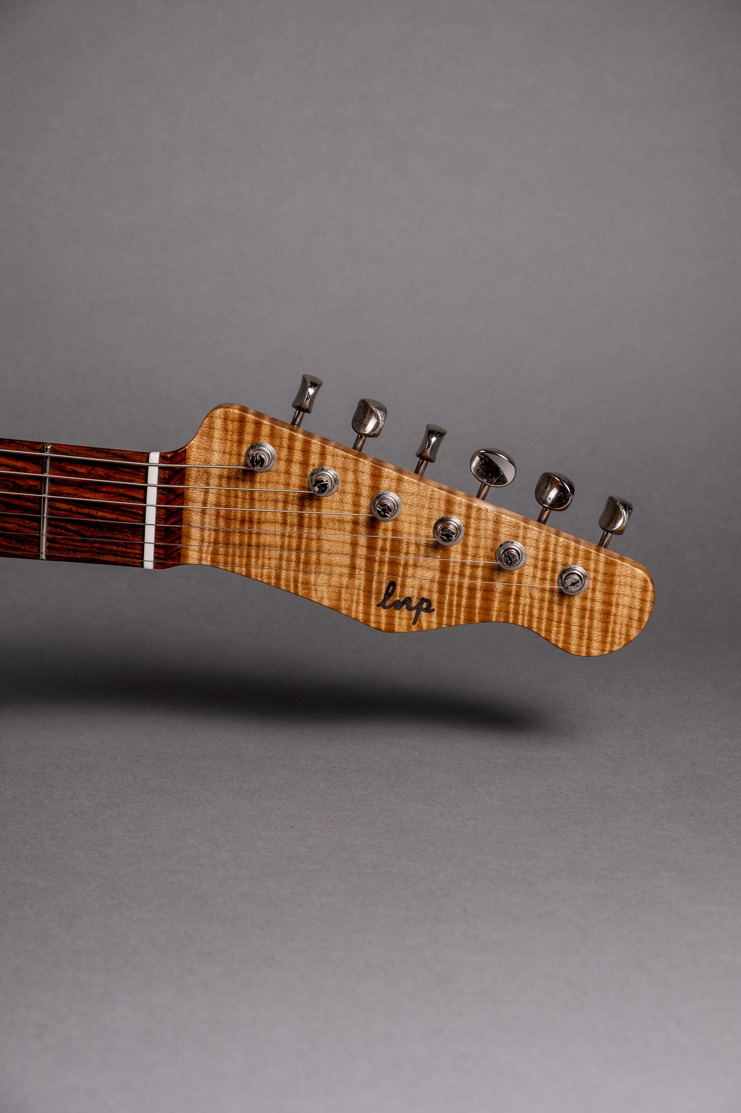 Lewis Parker Guitar Co. - Signature "T" in Two-Tone Sunburst