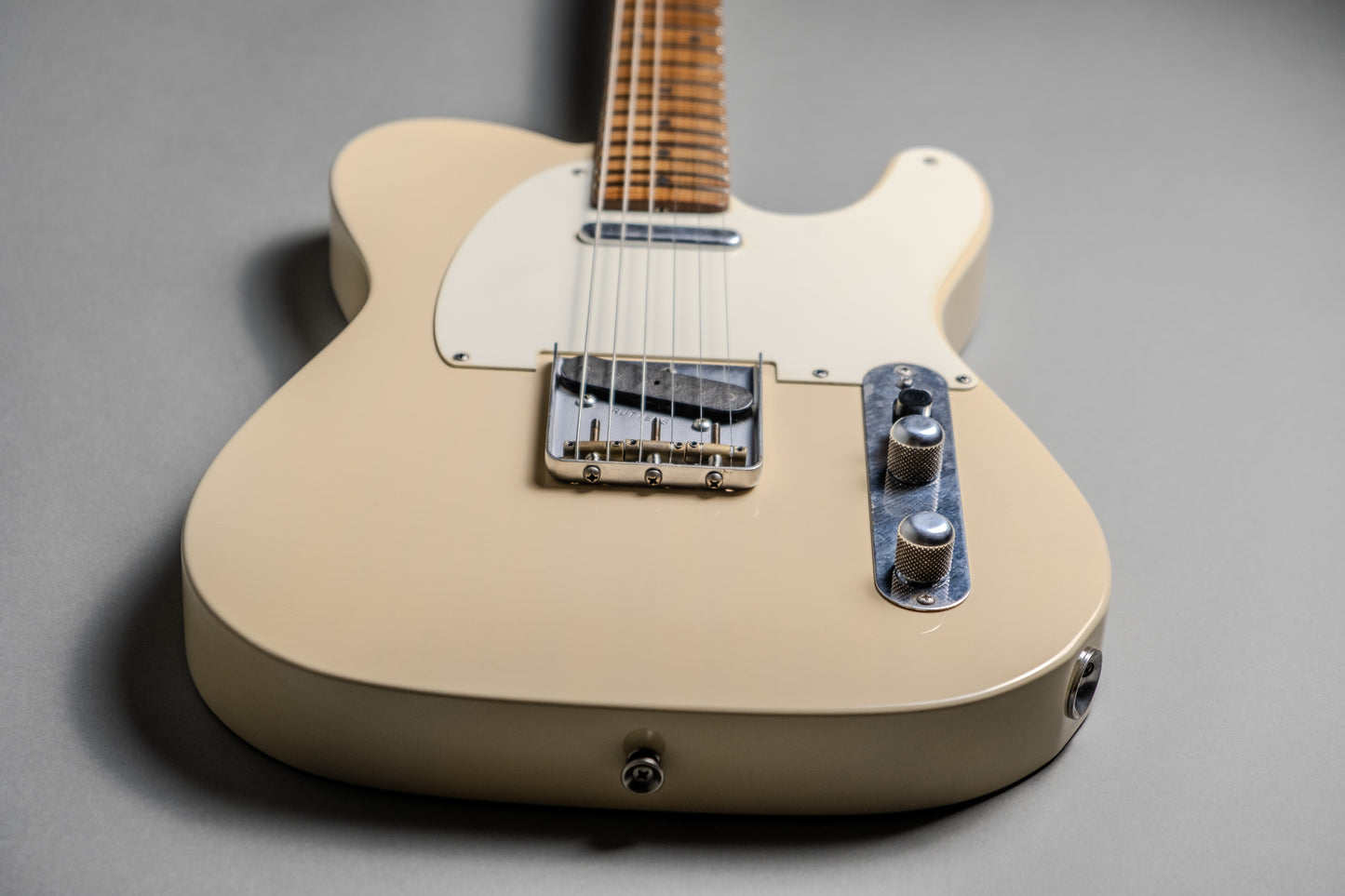 Lewis Parker Guitar Co. - Signature "T" in Custom Colour JC Blonde