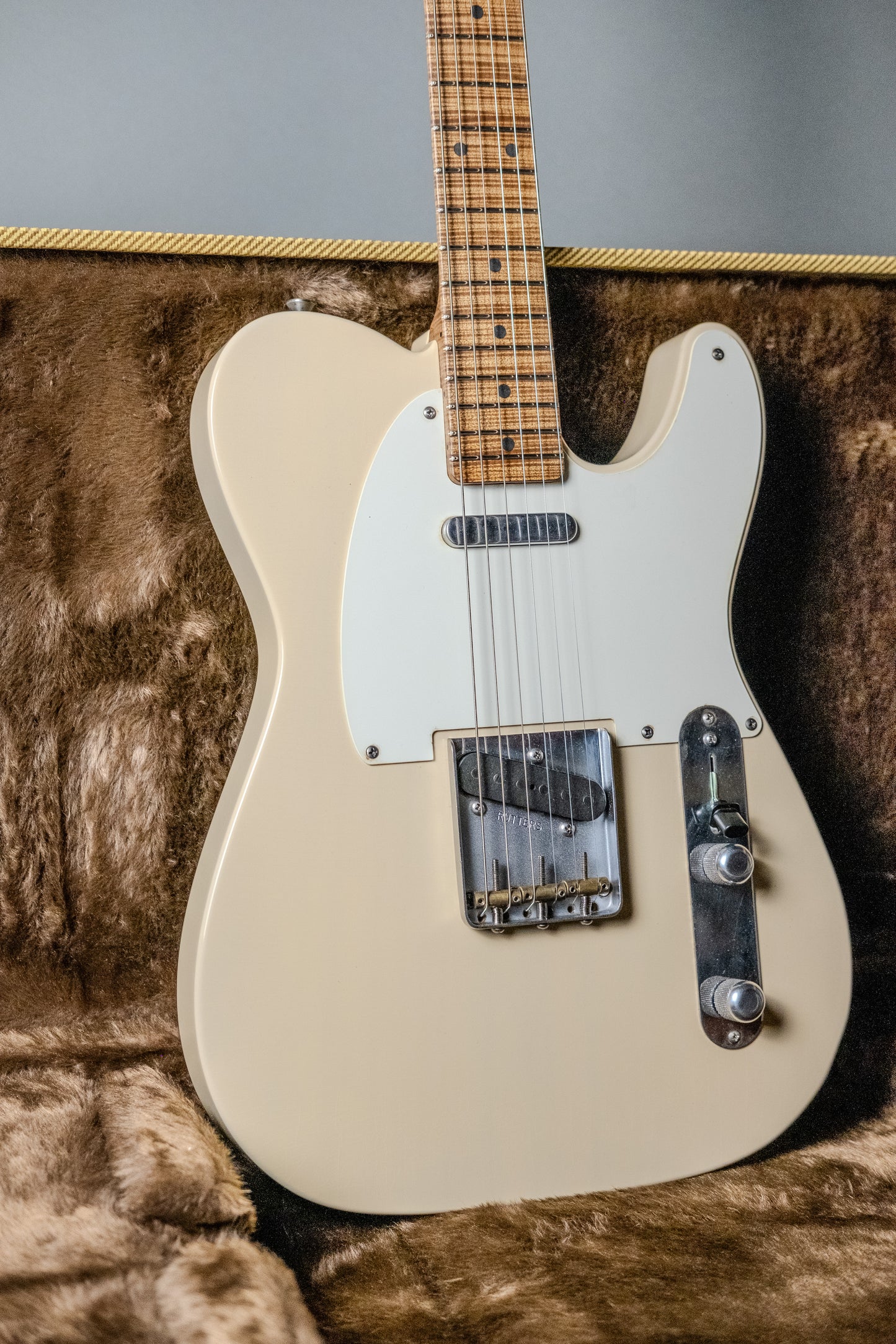 Lewis Parker Guitar Co. - Signature "T" in Custom Colour JC Blonde