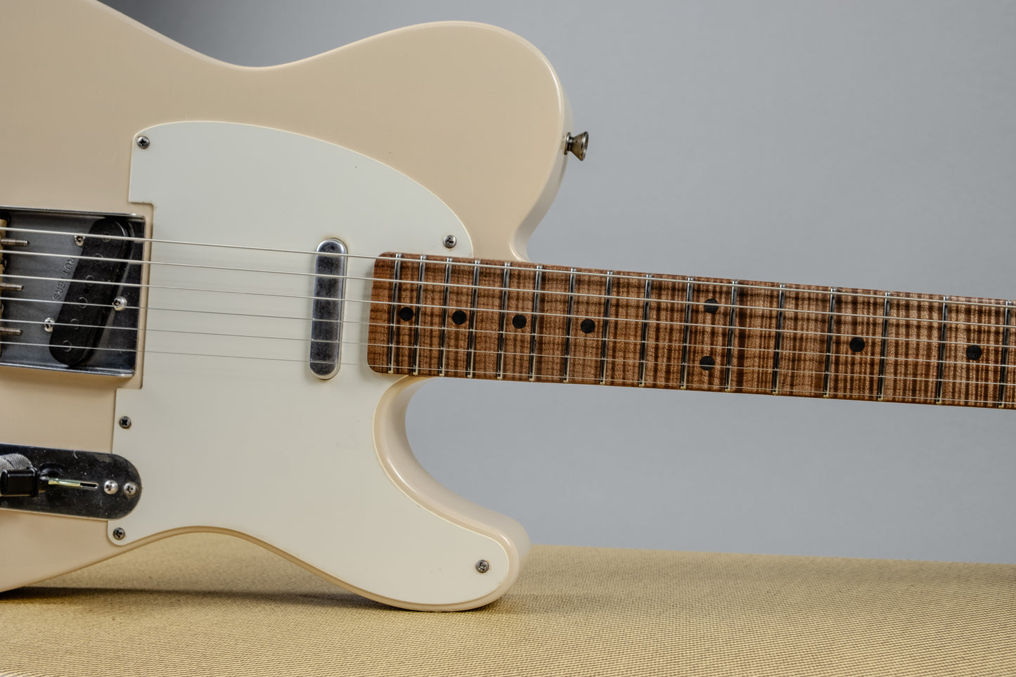 Lewis Parker Guitar Co. - Signature "T" in Custom Colour JC Blonde