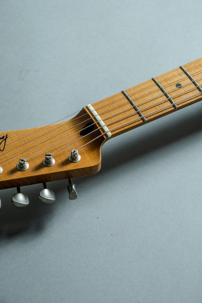 Lewis Parker Guitar Co. - Signature "T" in Piano Black