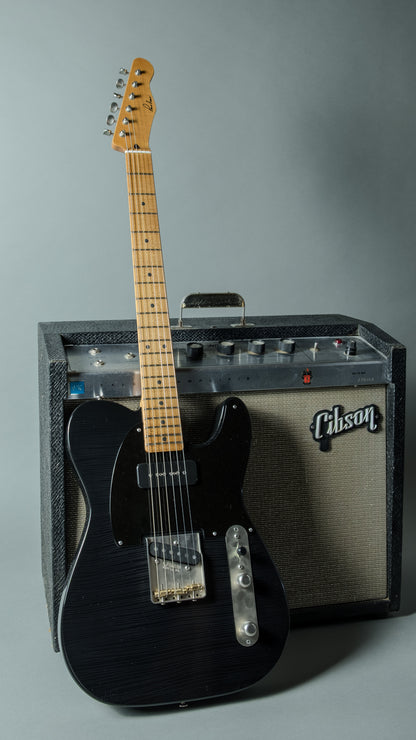 Lewis Parker Guitar Co. - Signature "T" in Piano Black