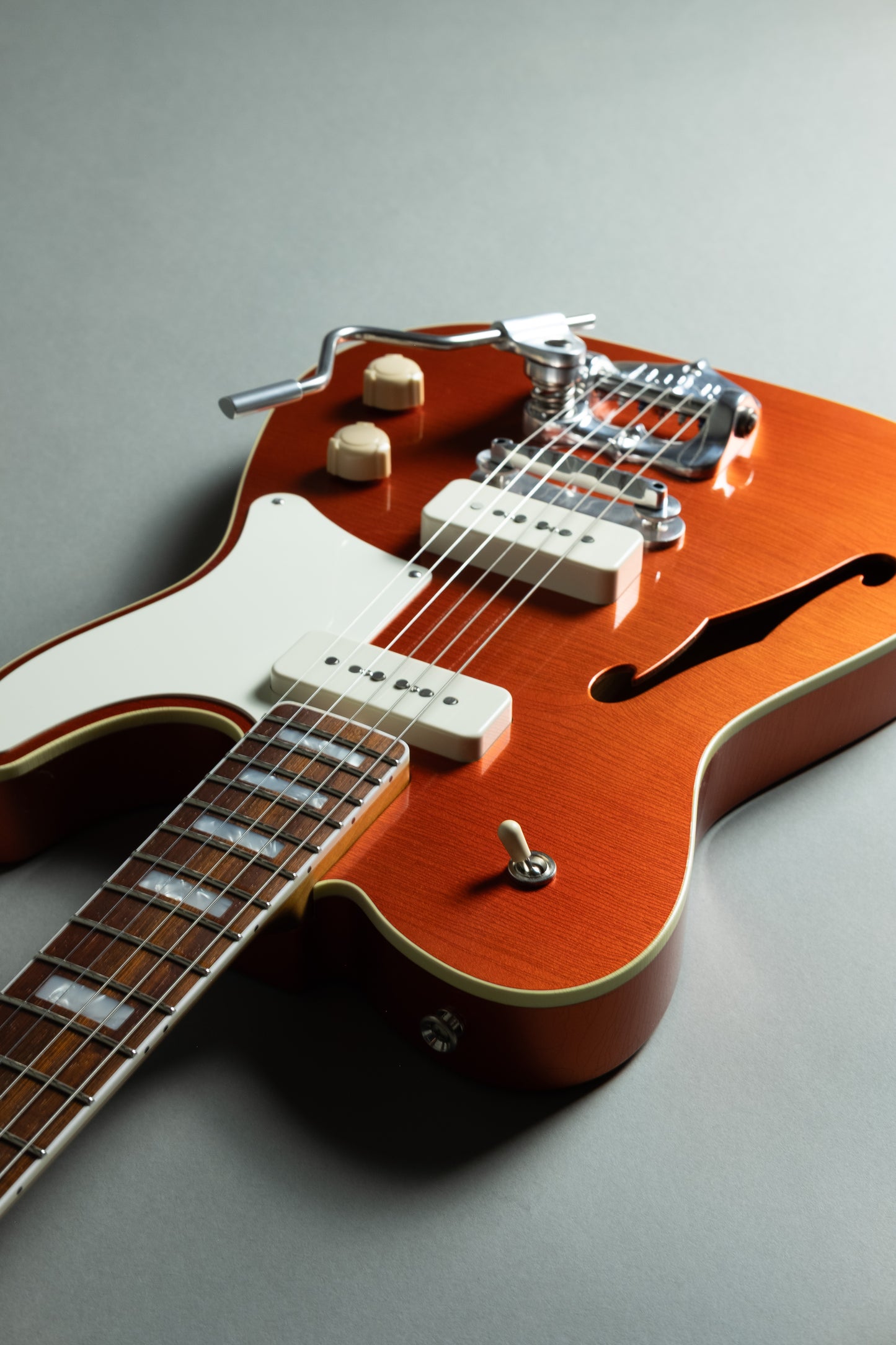 Lewis Parker Guitar Co. - Thinline "T" in Faded Candy Apple Red