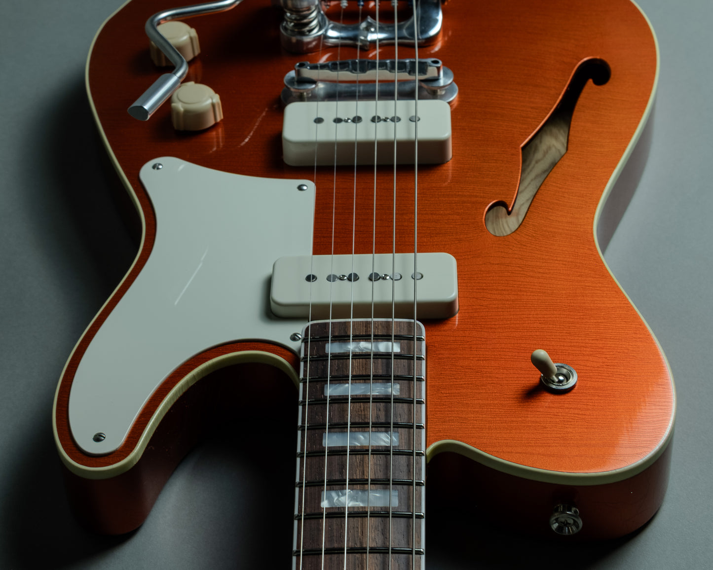 Lewis Parker Guitar Co. - Thinline "T" in Faded Candy Apple Red