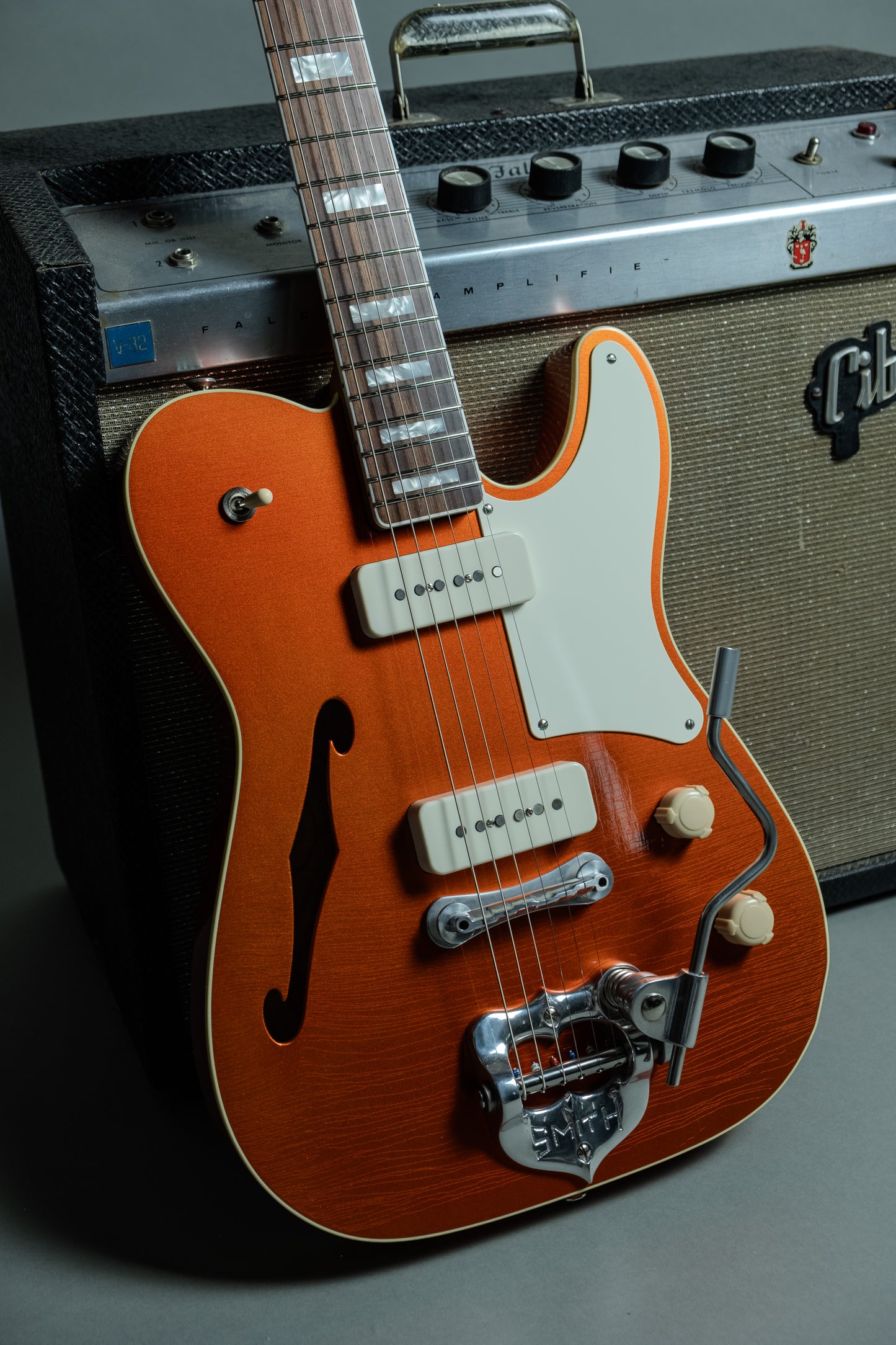 Lewis Parker Guitar Co. - Thinline "T" in Faded Candy Apple Red
