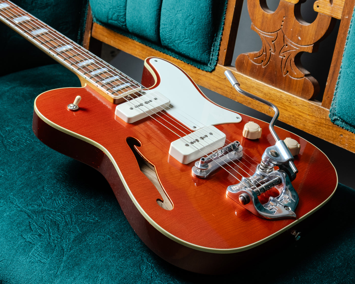 Lewis Parker Guitar Co. - Thinline "T" in Faded Candy Apple Red