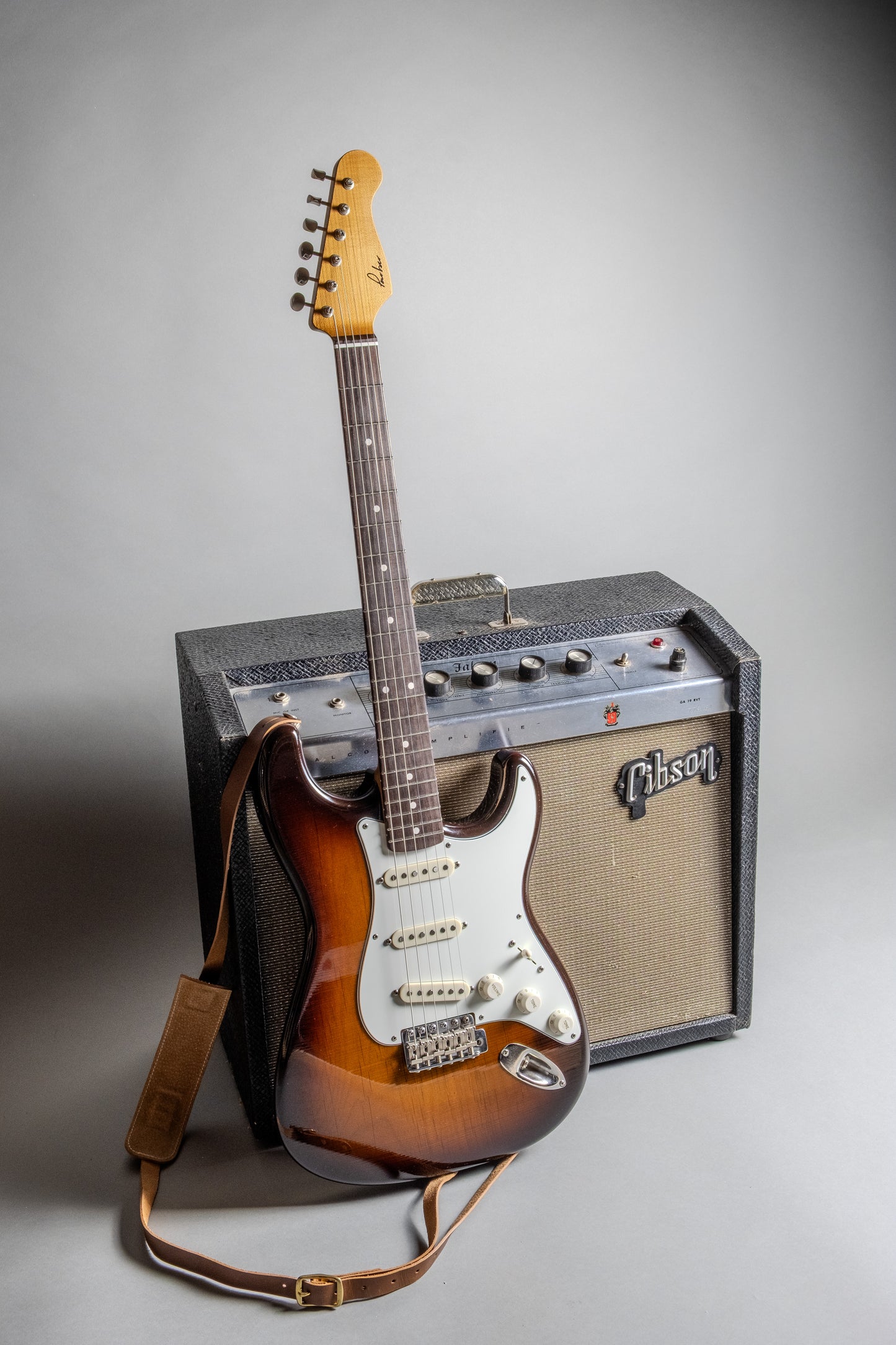 Lewis Parker Guitar Co. - Signature "S" in Tobacco Sunburst