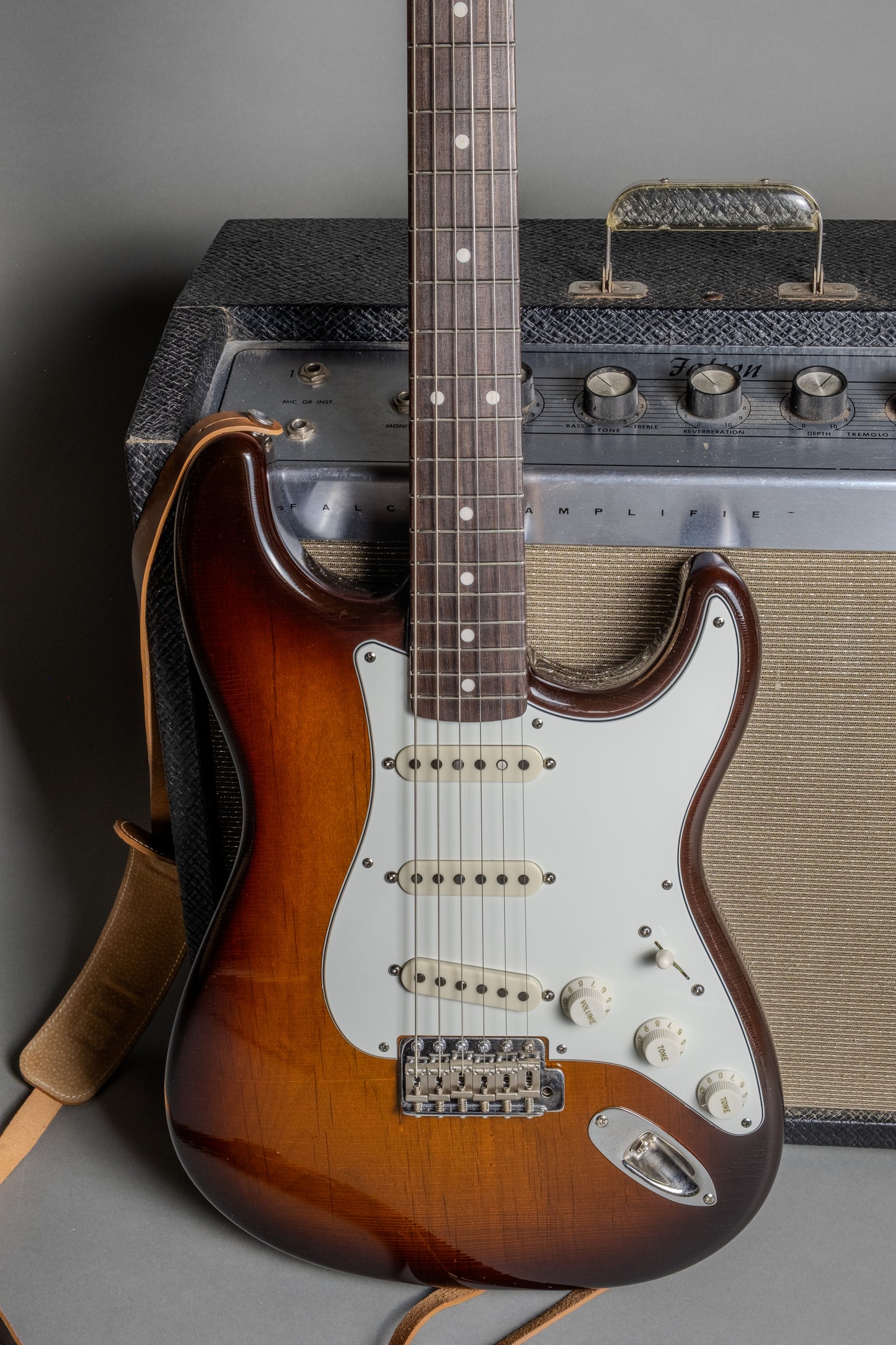Lewis Parker Guitar Co. - Signature "S" in Tobacco Sunburst