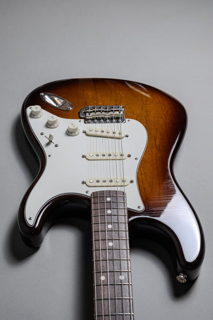Lewis Parker Guitar Co. - Signature "S" in Tobacco Sunburst