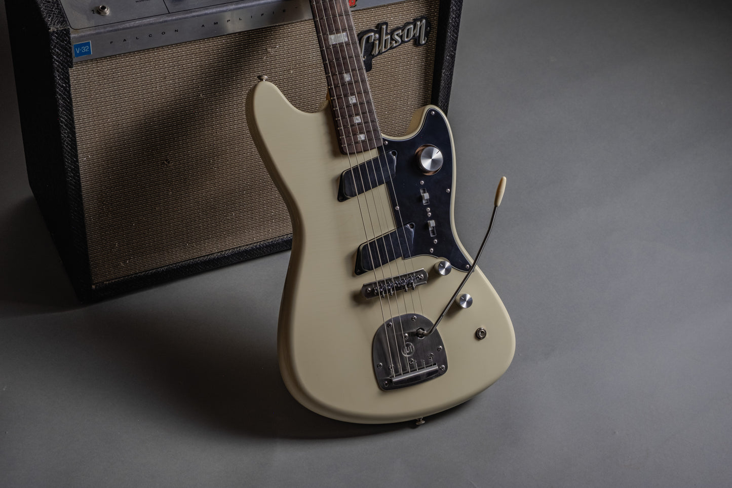 Lewis Parker Guitar Co. - 1448-S in Nicotine White