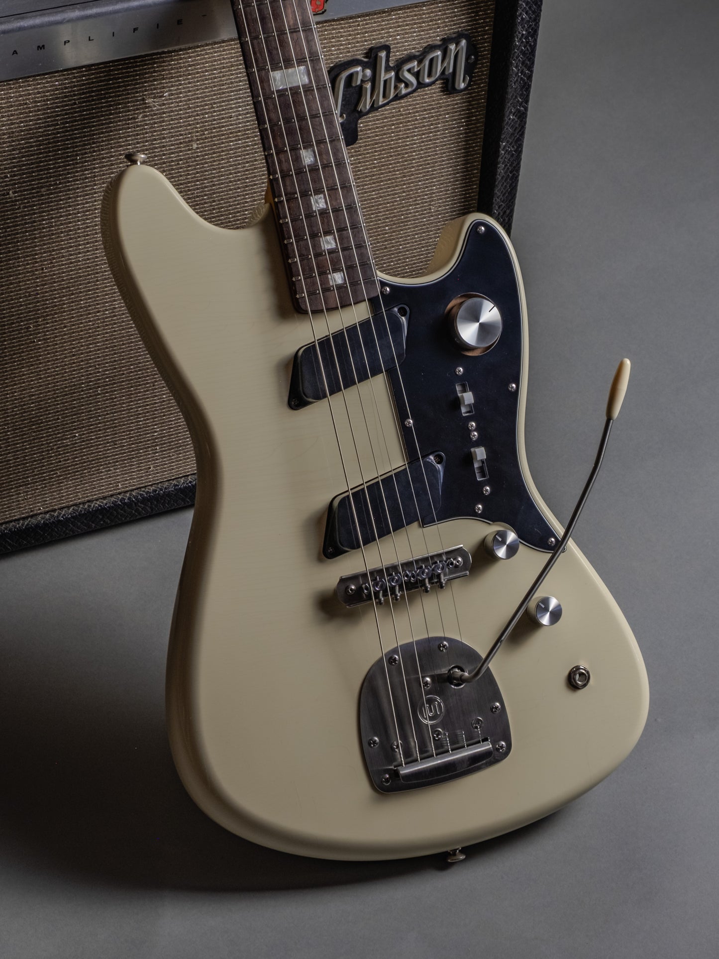 Lewis Parker Guitar Co. - 1448-S in Nicotine White