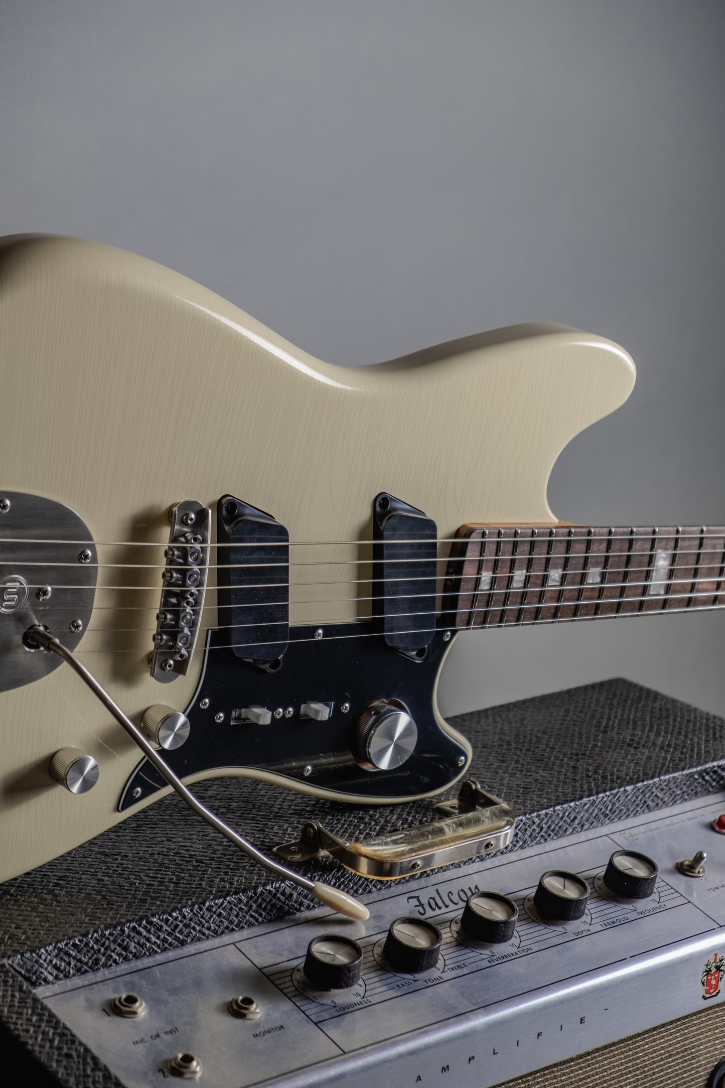Lewis Parker Guitar Co. - 1448-S in Nicotine White