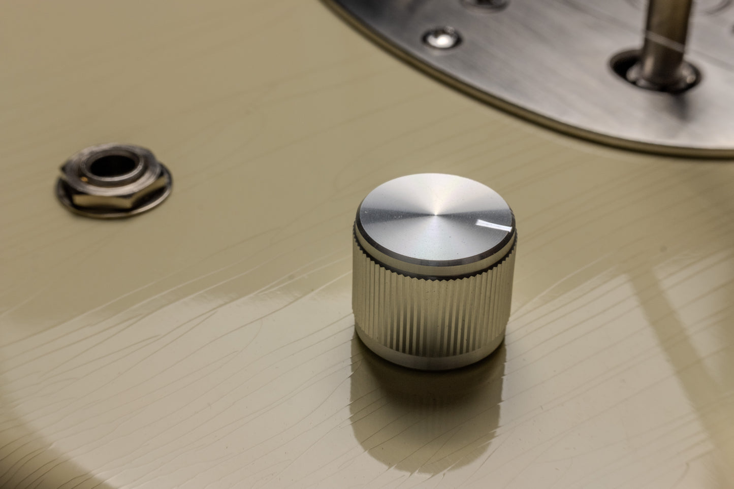 Lewis Parker Guitar Co. - 1448-S in Nicotine White