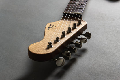 Lewis Parker Guitar Co. - 1448-S in Nicotine White